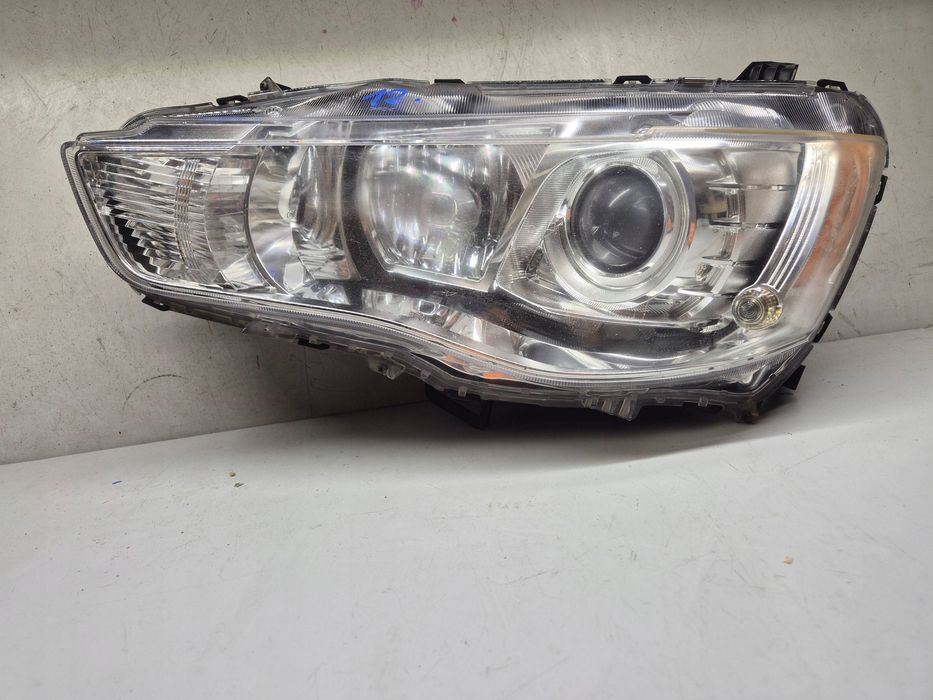 Outlander 2 Ii Lift 10- Lewa Lampa Reflektor Xenon Eu
