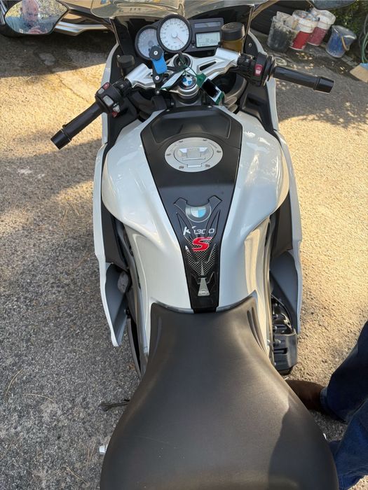 BMW K1300S com 30.000km