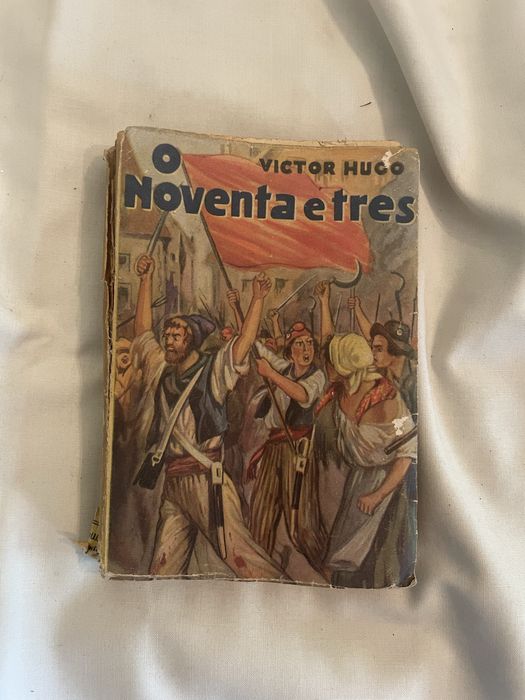 Livro O Noventa E Três