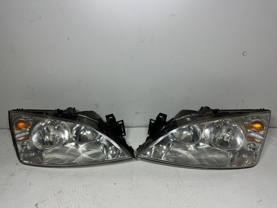 Ford mondeo MK3 lampa przednia lewa prawa przód cana za 1 st