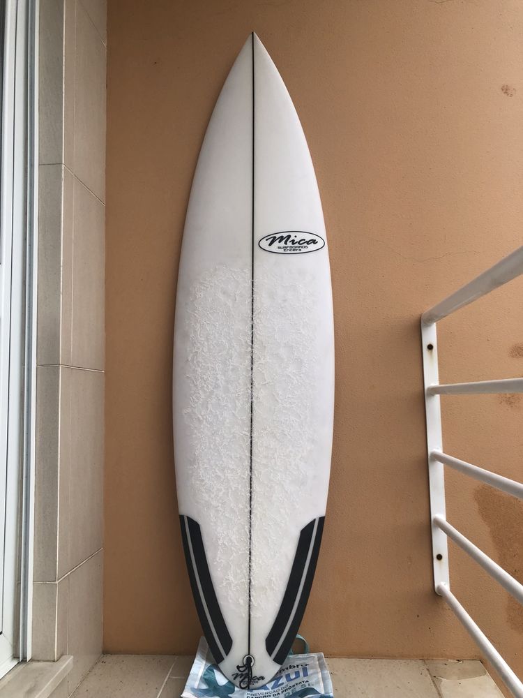 Prancha de surf Mica surfboards 5 11 Ilhavo Sao Salvador OLX.pt