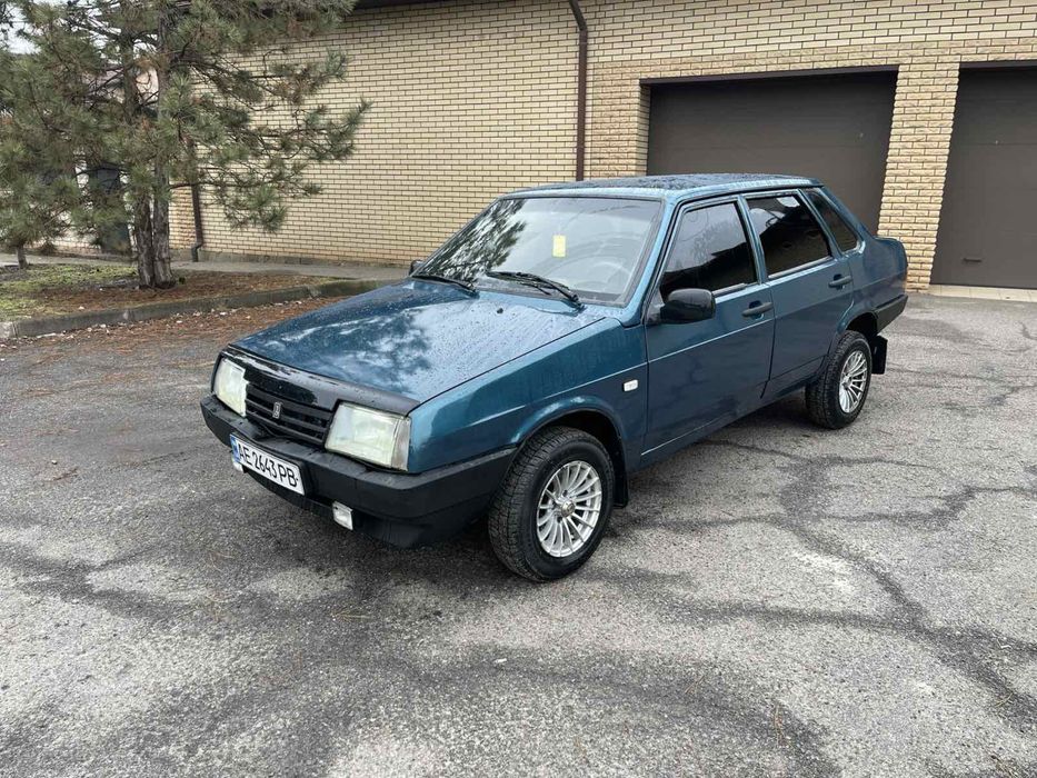 Продам 99тку в достойном состоянии газ бензин