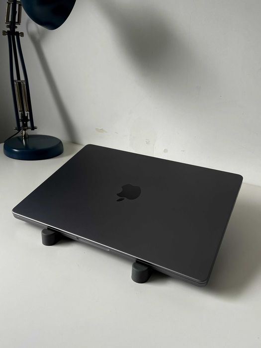 MacBook Pro 14” M1 Pro 16GB RAM 512GB
