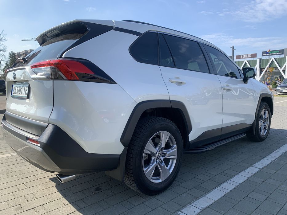 Toyota Rav 4 2021 р.в.