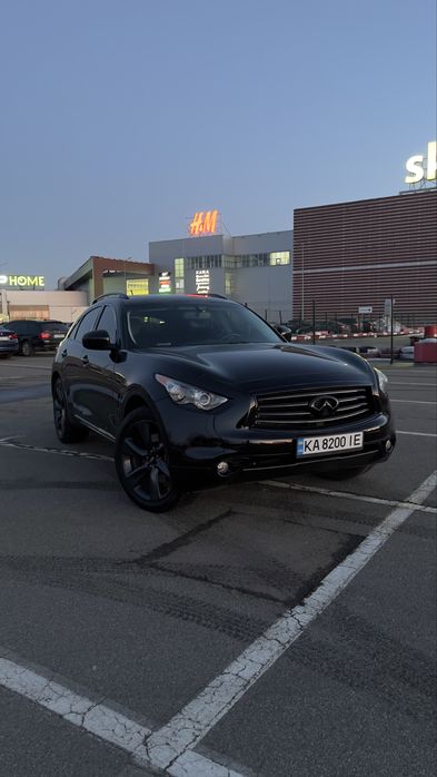 Продам Infiniti QX70 2014