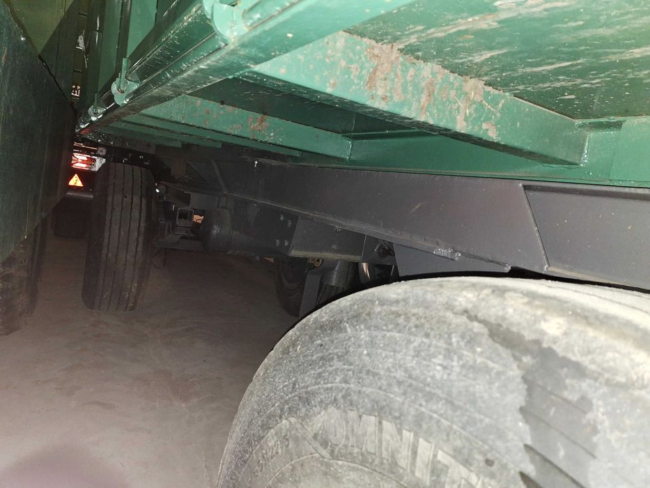 Przyczepa HL HW 8011, trzystronny wywrot. Zamiana na naczepę wywrotkę.