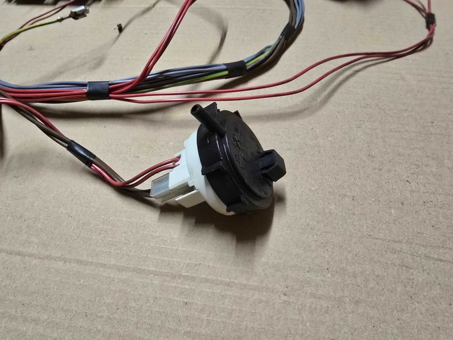 Części z pralki Whirlpool AMW6085