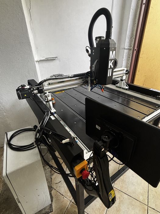 Ploter frezujący CNC – serwo, LinuxCNC, wrzeciono 2,2kW, CE, gwarancja