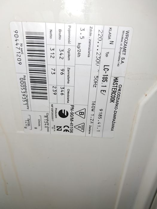 Półki i szuflady do chłodziarko-zamrażarki Mastercook LC185.1