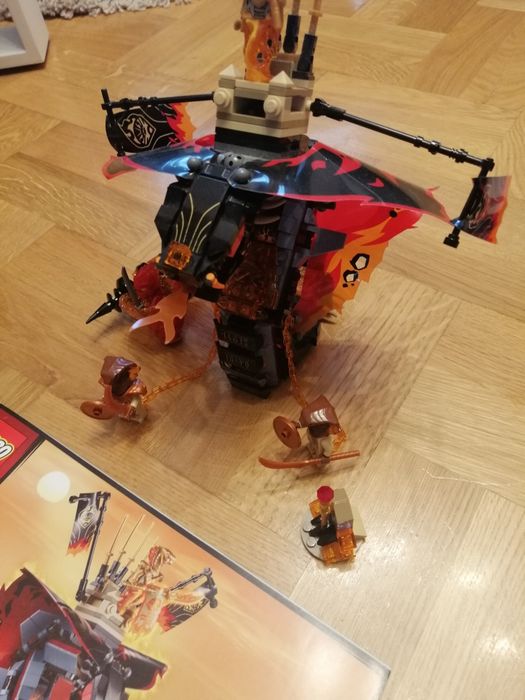 Zestaw LEGO Ninjago Ognisty Kieł nr 70674