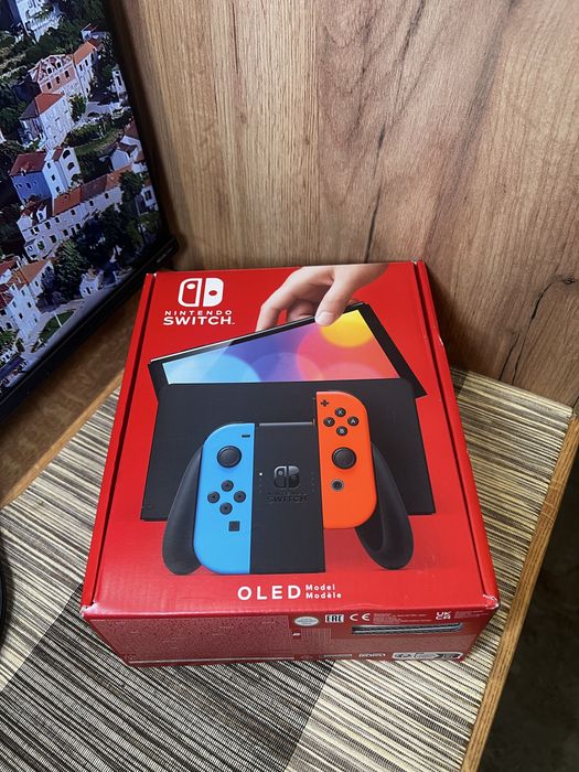 Konsola Nintendo Switch Oled Red & Blue 64 GB. Nowa