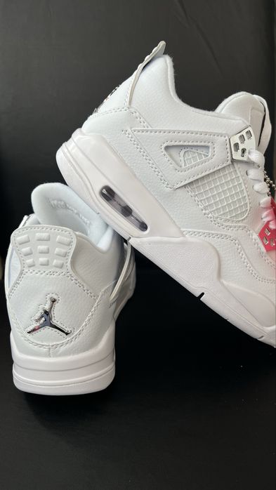 Jordan 4 retro