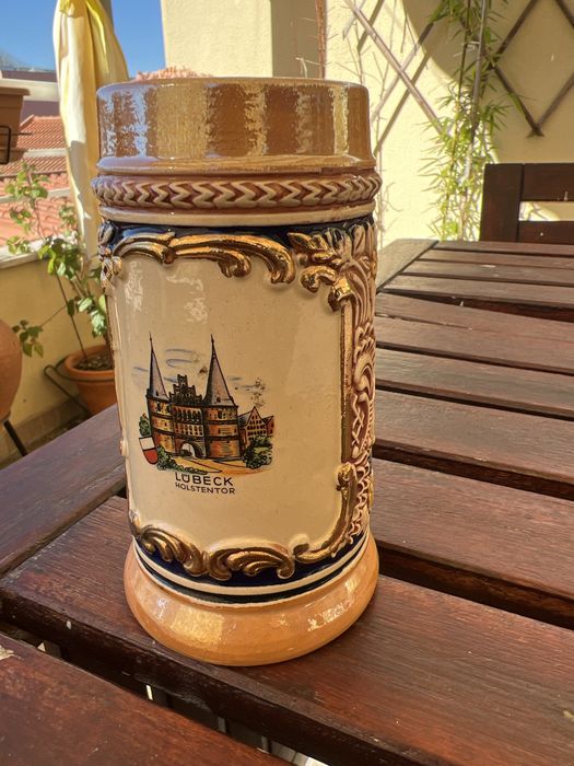 Caneca em Barro cerveja Alemã