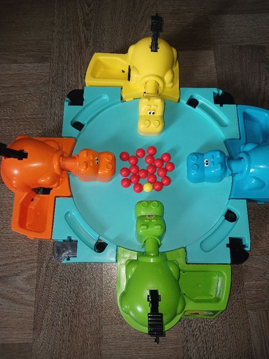 Игры настольные для детей развивающие логические