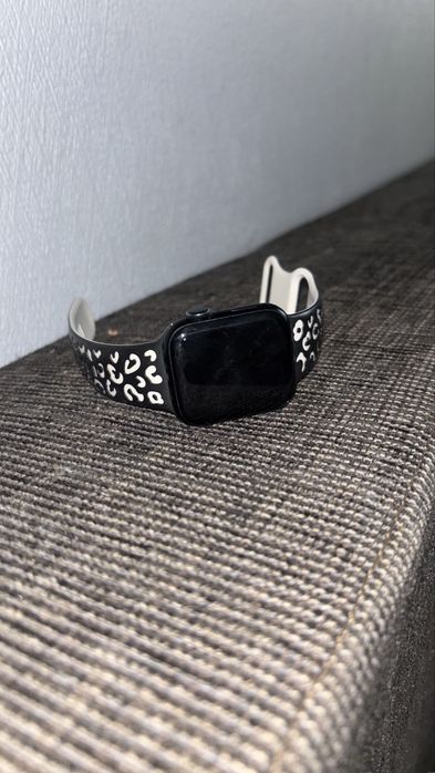 Apple Watch SE (Gen 2) 40 mm Midnight Al Mid SB S/M GPS 2023