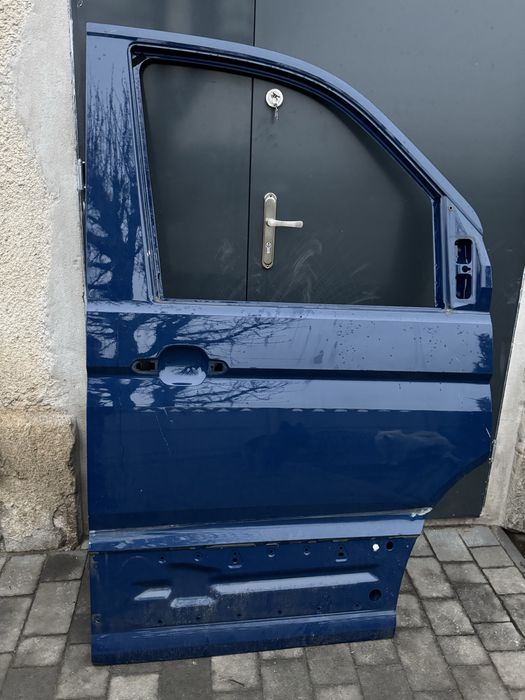 VW Crafter II MAN TGE 7C0 drzwi prawy przód