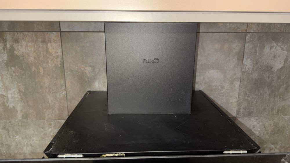 Продам витяжку Fabiano