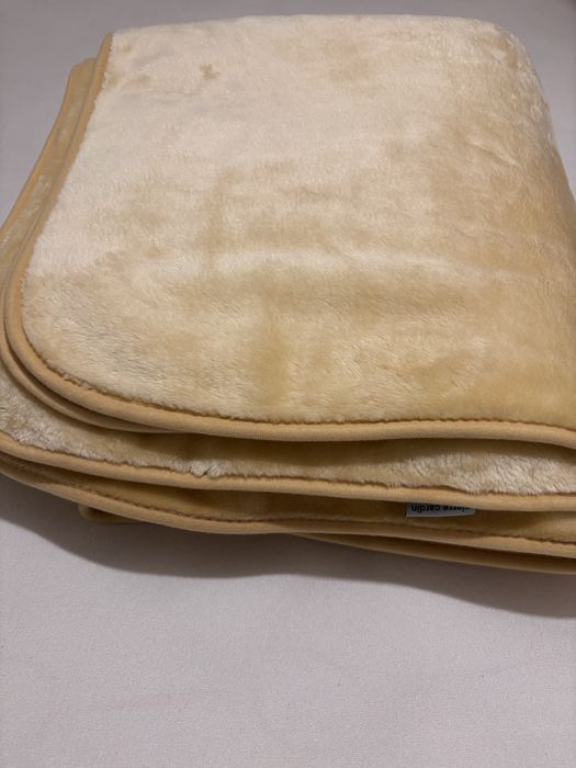 Cobertor de cama 220 x 240 Pierre Cardin