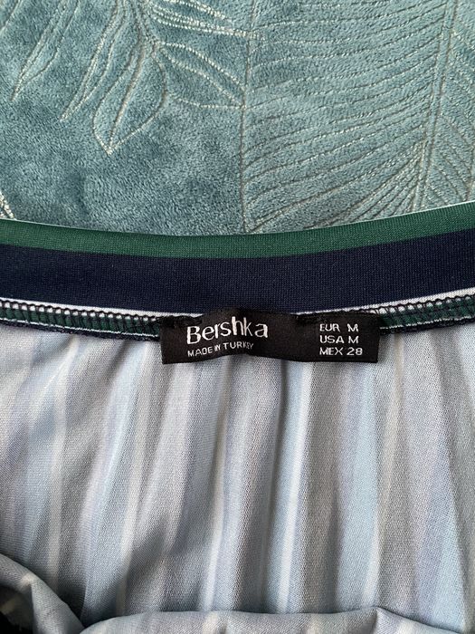 Spódnica plisowana Bershka M paski