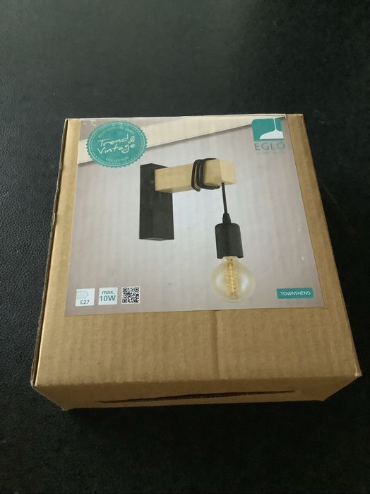 Candeeiro suspenso novo