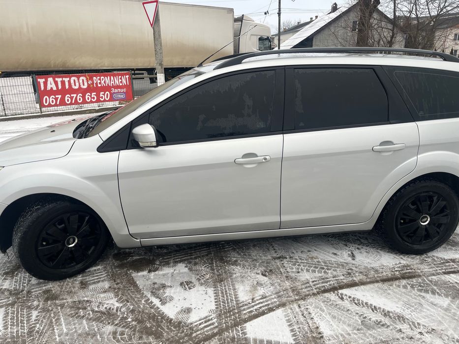 Ford focus 2 universal