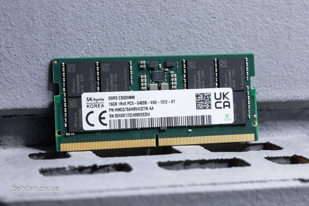 Пам'ять 16GB SK hynix DDR5-6400 SODIMM RAM HMCG78AHBVA327N