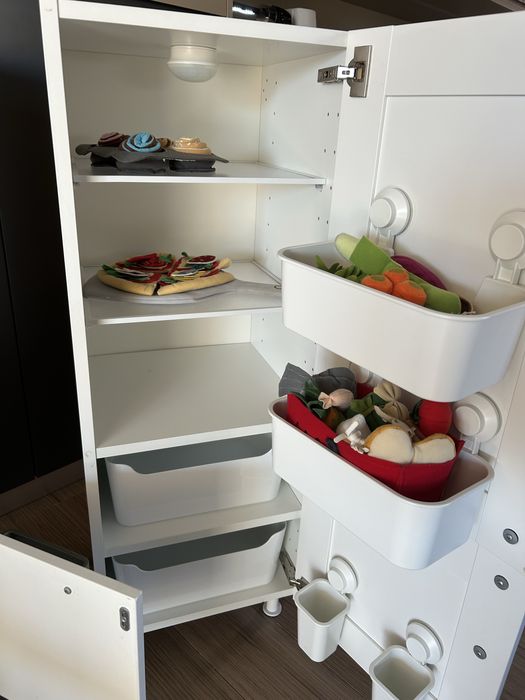 Cozinha e frigorifico IKEA + acessórios