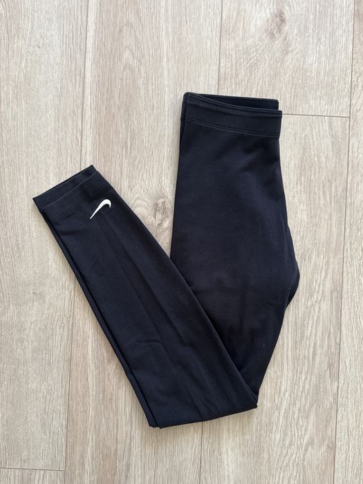 Używane legginsy sportowe Nike XS