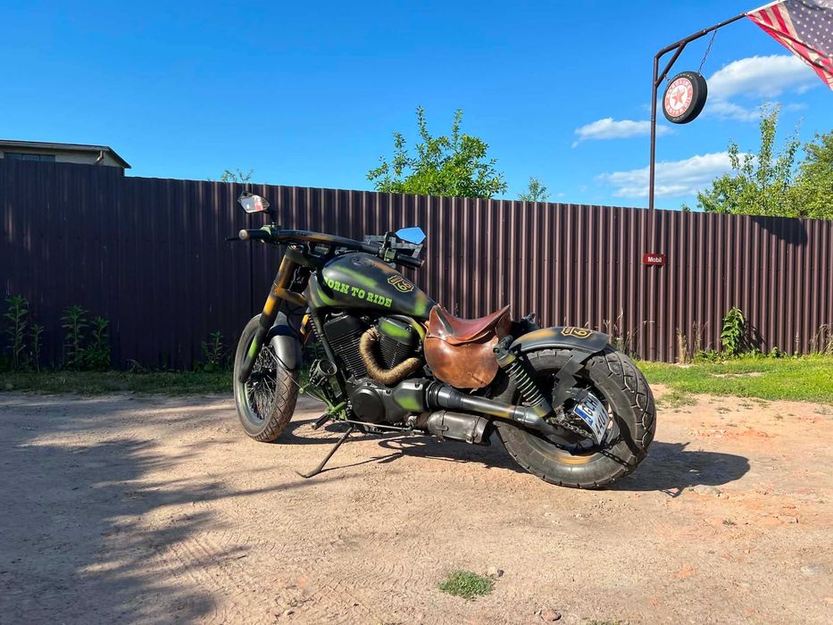 Suzuki Intruder 1400 Bobber Custom Drag
