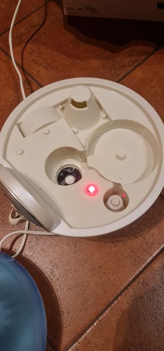 Nawilżacz powietrza ultradźwiękowy UH1020 HB.