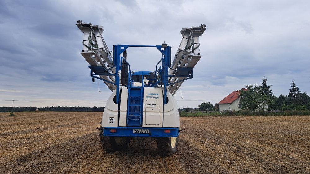 Matrot Maestria GPS 4000litrów 2 komplety kół