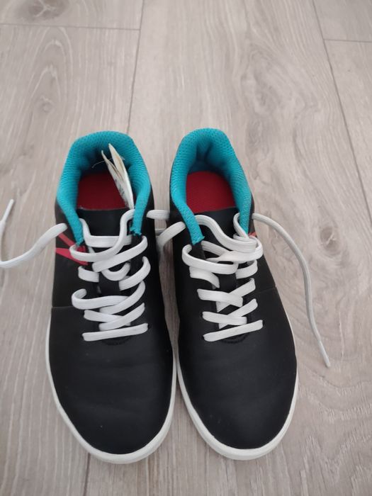 Kipsta halówki r 28