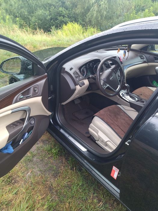 Продам Опель инсигния