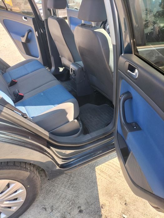 Volkswagen golf plus