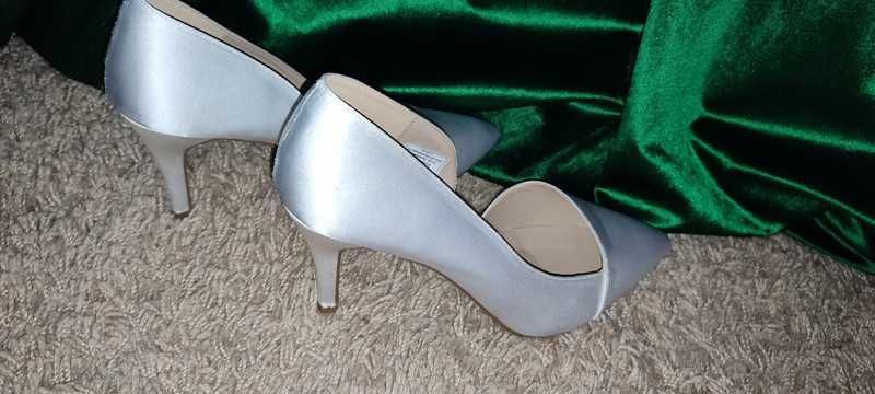 Szpilki satynowe 40 ślubne białe