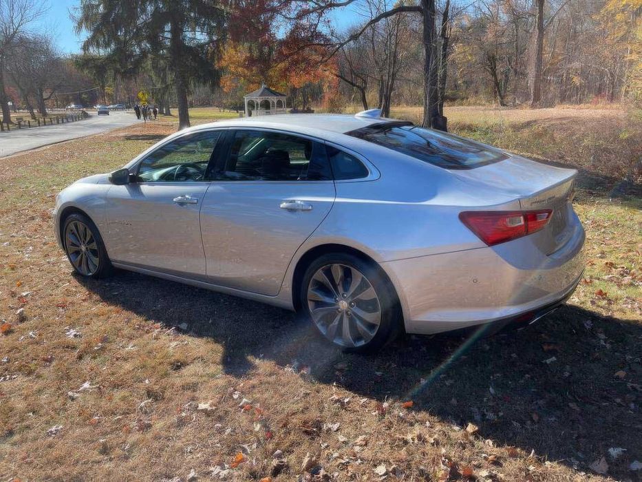 Chevrolet Malibu Premier      2017