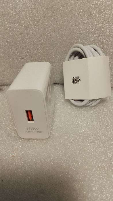 Super szybka ładowarka Huawei 66W 6A USB C
