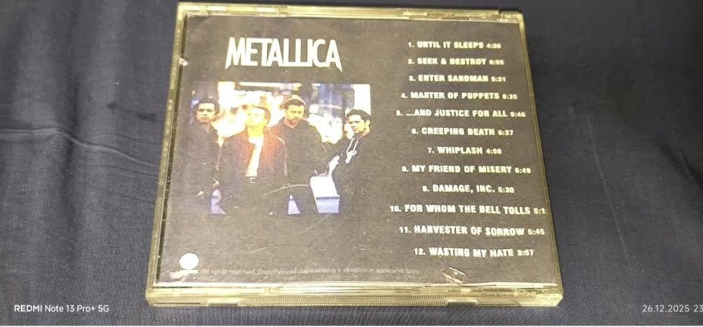 metallica - купить книги, журналы - Цена на OLX.ua