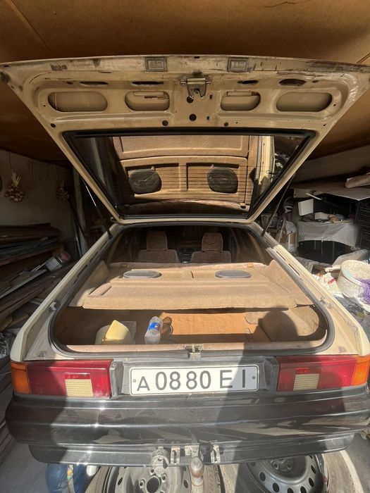 Автомобіль Москвич 2141