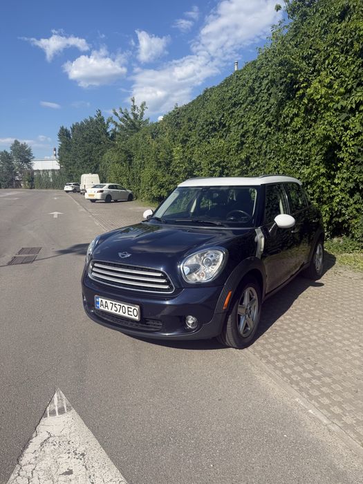 Продаю своє авто  Mini countryman