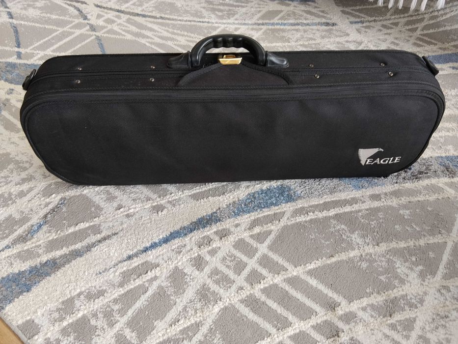 Violino Eagle 4/4 Completo com Estojo, Arco e Acessórios