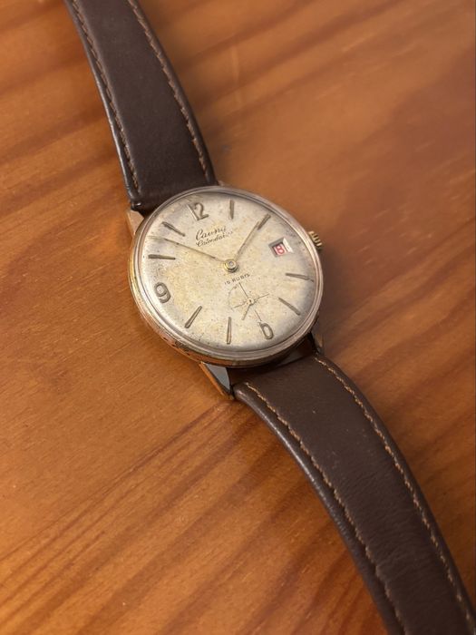 Relogio Cauny calendario