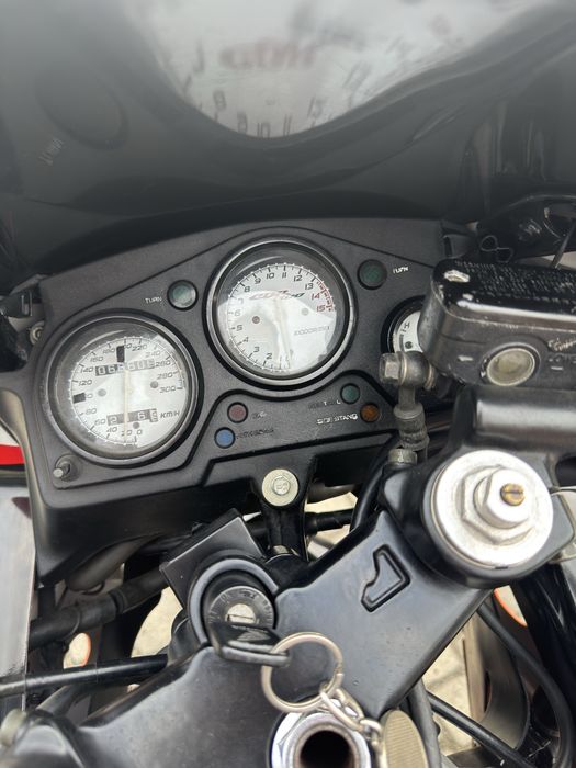 Honda CBR F3 PC31