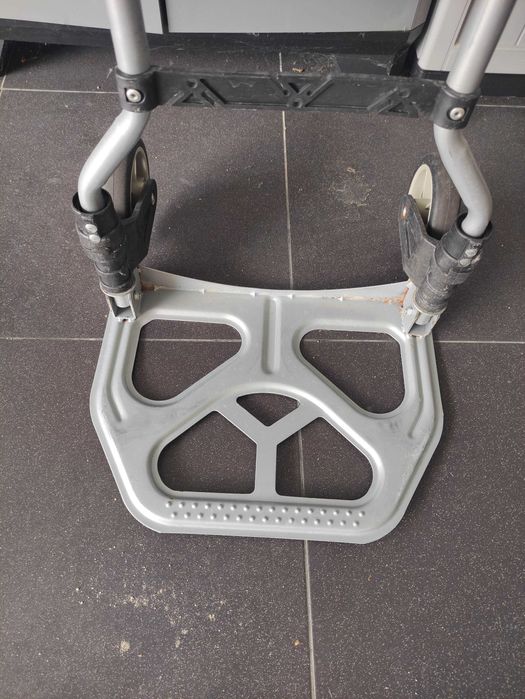 Carrinho de transporte