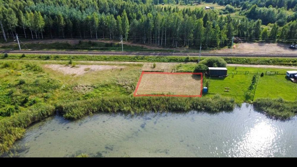 Działka nad jeziorem z linią brzegową – 552 m², Martiany, Mazury - Więcej