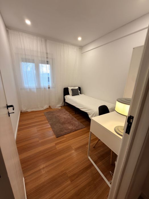 Arrendo quarto Queluz