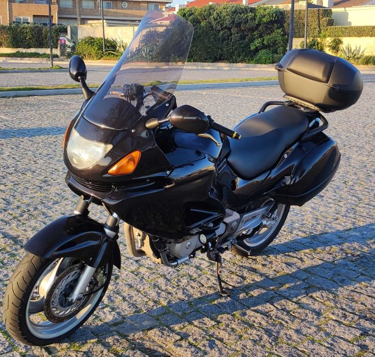 Honda NT650V Deuville de 1998