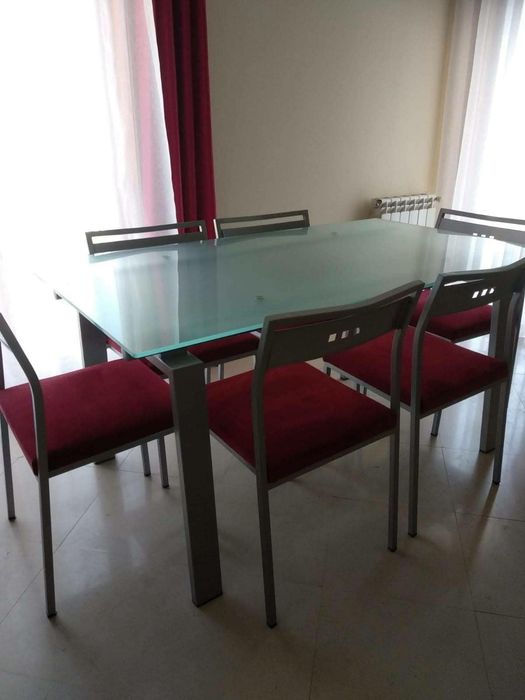 Mesa de sala de jantar