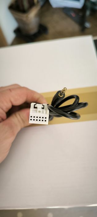 Cabo para entrada auxiliar VW SEAT Skoda