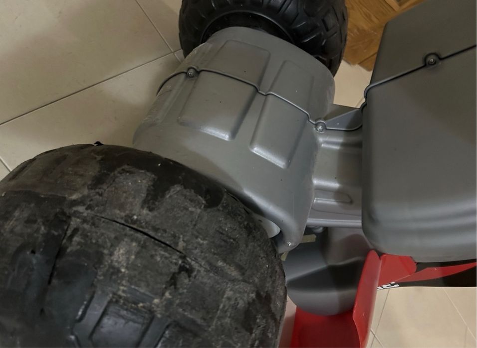 Moto bateria Feber
